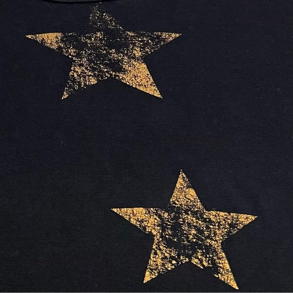 FLOWERS BY ZOE top - Picture 3 of 4